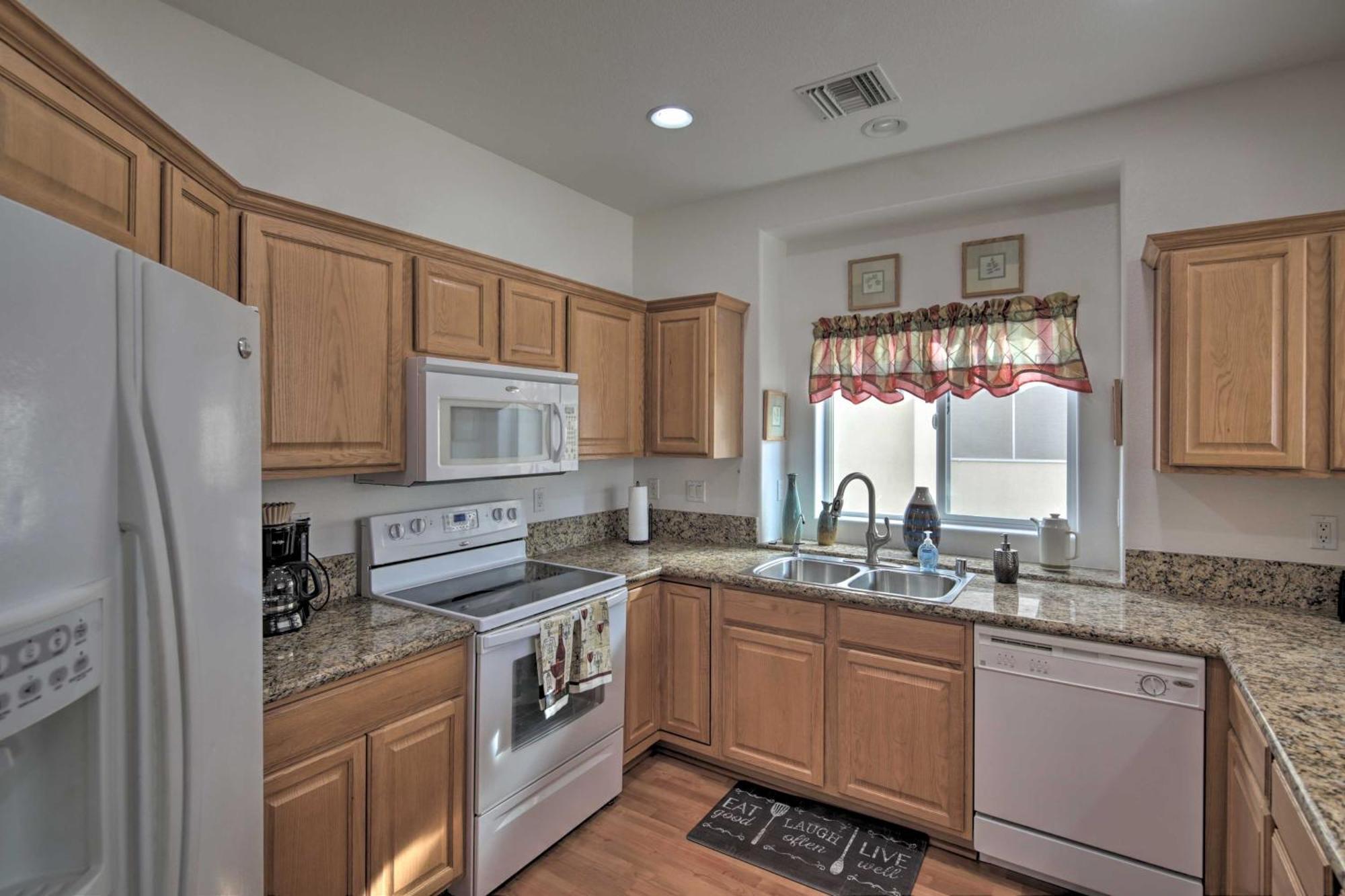 בולהד סיטי Desert Condo With Pool About 3 Miles To Colorado River! מראה חיצוני תמונה